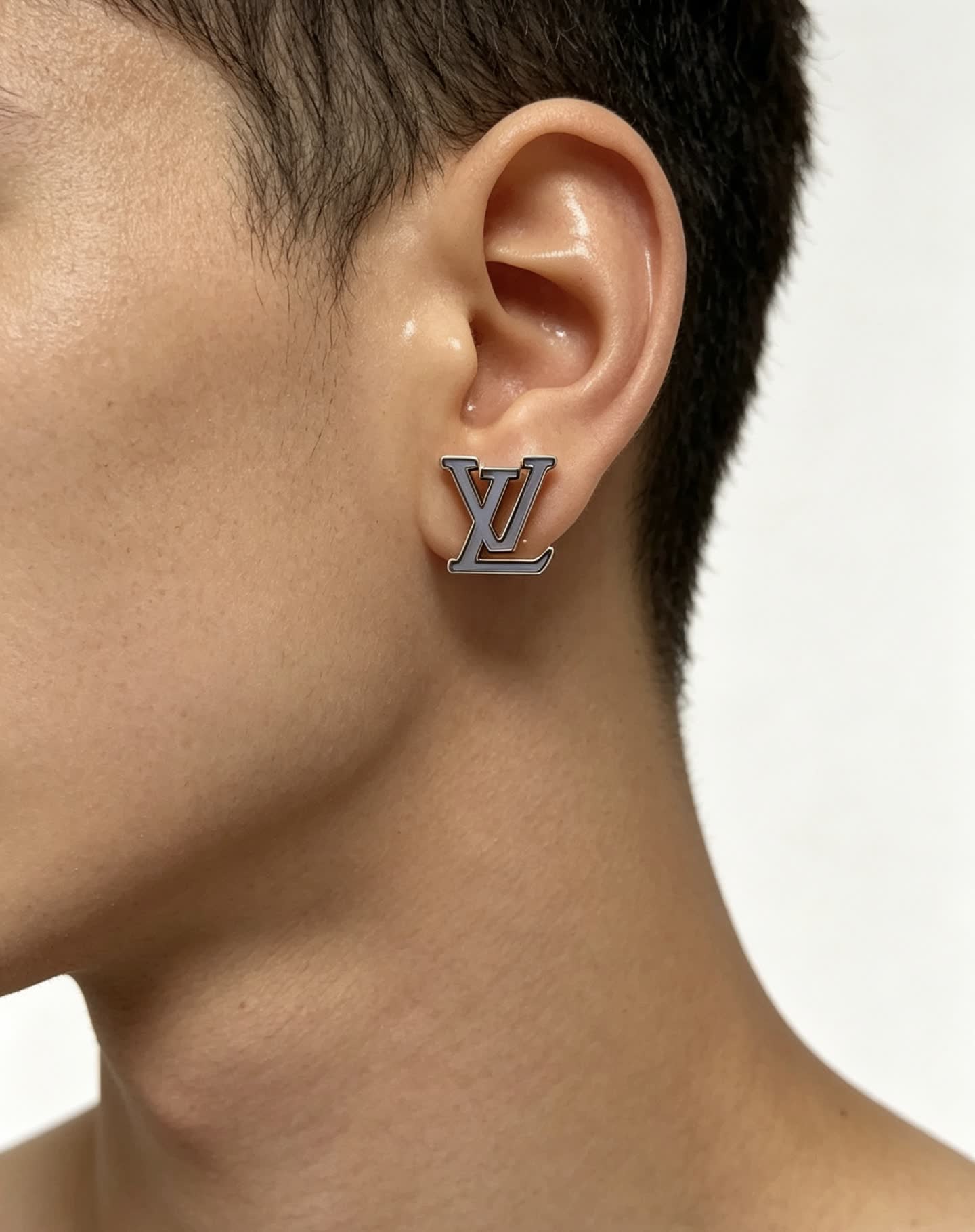 Louis Vuitton Earrings - Metallic 'LV' Logo Design